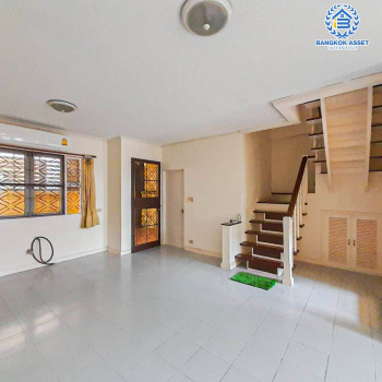 *****ทาวน์เฮ้าส์มือสองนนทบุรี โครงการ บุศรินทร์ วงแหวน-รัตนาธิเบศร์ เนื้อที่กว้างขวางถึง 26.2 ตร.ว. ฟังก์ชัน 3 ห้องนอน 2 ห้องน้ำ 2 ที่จอดรถ แถมฟรี! 1 เครื่องปรับอากาศ บนทำเลเดินทางสะดวก ใกล้รถไฟฟ้า "สถานีคลองบางไผ่" และจุดขึ้นทางด่วน "แจ้งวัฒนะ" จองเลย!