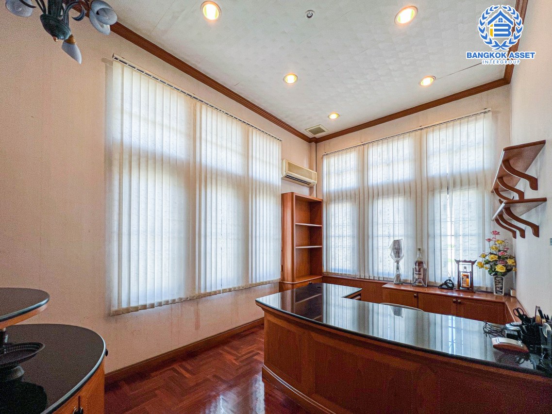 *****บ้านเดี่ยวมือสองนนทบุรี โครงการ เพอร์เฟคเพลส ไทรม้า เนื้อที่กว้างขวางถึง 60 ตร.ว. ฟังก์ชัน 3 ห้องนอน 4 ห้องน้ำ ที่จอดรถ 2 คัน ต่อเติมภายในสวย มีห้องน้ำในตัวทุกห้องนอน บนทำเลแห่งการเดินทาง ใกล้รถไฟฟ้าสายสีม่วง "สถานีบางรักน้อยท่าอิฐ" และทางด่วน "งามวงศ์วาน" จองเลย!