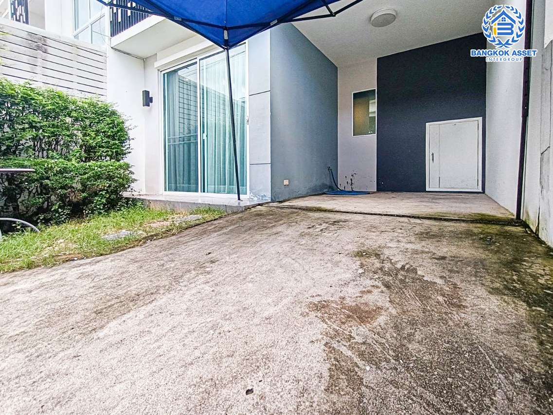 ทาวน์เฮ้าส์มือสองนนทบุรี โครงการ พฤกษาไพร์ม สถานีรถไฟฟ้าบางพลู-ราชพฤกษ์ เนื้อที่เกือบ 18 ตร.ว. ฟังก์ชัน 3 ห้องนอน 2 ห้องน้ำ 1 ที่จอดรถ แถมฟรี! 2 เครื่องปรับอากาศ 1 เครื่องทำน้ำอุ่น บนทำเลดี เพียง 8 นาทีก็ถึงรถไฟฟ้าสายสีม่วง "สถานีบางพลู" ใกล้จุดขึ้นทางด่วน "ศรีรัช" ราคาพิเศษ...