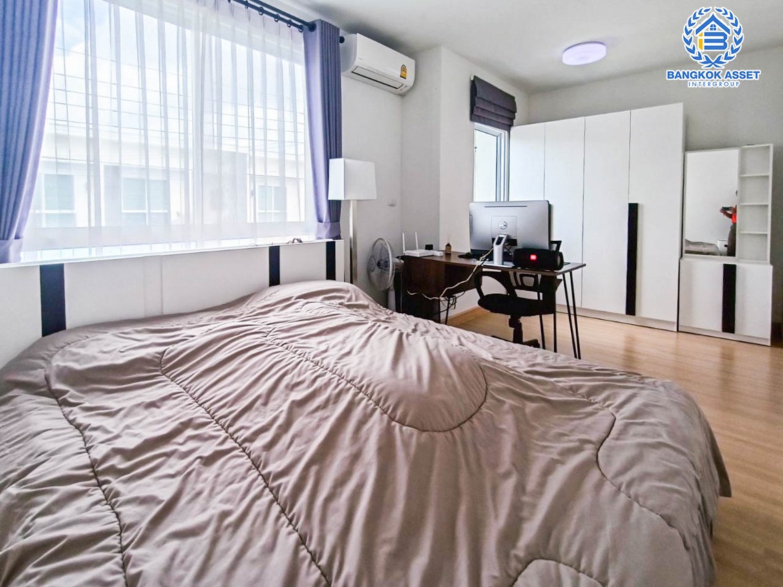 ทาวน์เฮ้าส์มือสองนนทบุรี โครงการ พฤกษาไพร์ม สถานีรถไฟฟ้าบางพลู-ราชพฤกษ์ เนื้อที่เกือบ 18 ตร.ว. ฟังก์ชัน 3 ห้องนอน 2 ห้องน้ำ 1 ที่จอดรถ แถมฟรี! 2 เครื่องปรับอากาศ 1 เครื่องทำน้ำอุ่น บนทำเลดี เพียง 8 นาทีก็ถึงรถไฟฟ้าสายสีม่วง "สถานีบางพลู" ใกล้จุดขึ้นทางด่วน "ศรีรัช" ราคาพิเศษ...