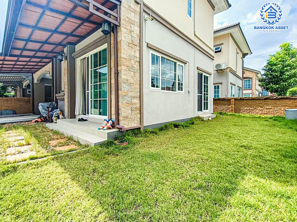 *****บ้านแฝดมือสอง โซนกรุงเทพฯ โครงการ โกลเด้นนีโอ บางแค หลังมุม! เนื้อที่กว้างกว่า 44 ตร.ว. ฟังก์ชัน 4 ห้องนอน 3 ห้องน้ำ จอดรถได้ 2 คัน  ฟรี! แอร์ 5 เครื่ีอง! ตั้งบนทำเลเดินทางสะดวก ติดถนนกาญจนาภิเษก เชื่อมต่อหลายเส้นทาง ใกล้รถไฟฟ้าสายสีน้ำเงิน "สถานีหลักสอง" และจุดขึ้นทางด่วน "กาญจนาภิเษก"