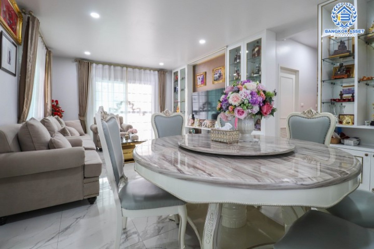 *****บ้านแฝดมือสองนนทบุรี จากโครงการ เพอร์เฟคพาร์ค แจ้งวัฒนะ-ปากเกร็ด เนื้อที่ 39 ตร.ว บ้านสภาพดีเหมือนใหม่ พร้อมต่อเติมพื้นที่ กับฟังก์ชัน 3 ห้องนอน 3 ห้องน้ำ 2 ที่จอดรถ ฟรี! 3 เครื่องปรับอากาศ ทำเลสงบ ใกล้แม่น้ำเจ้าพระยา เชื่อมต่อถนนชัยพฤกษ์, ถนนราชพฤกษ์