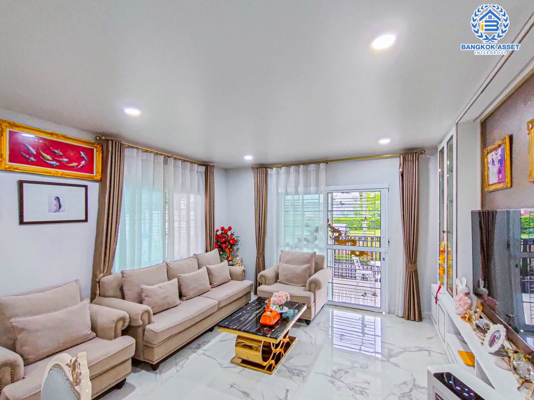 *****บ้านแฝดมือสองนนทบุรี จากโครงการ เพอร์เฟคพาร์ค แจ้งวัฒนะ-ปากเกร็ด เนื้อที่ 39 ตร.ว บ้านสภาพดีเหมือนใหม่ พร้อมต่อเติมพื้นที่ กับฟังก์ชัน 3 ห้องนอน 3 ห้องน้ำ 2 ที่จอดรถ ฟรี! 3 เครื่องปรับอากาศ ทำเลสงบ ใกล้แม่น้ำเจ้าพระยา เชื่อมต่อถนนชัยพฤกษ์, ถนนราชพฤกษ์