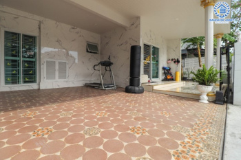 *****บ้านแฝดมือสองนนทบุรี จากโครงการ เพอร์เฟคพาร์ค แจ้งวัฒนะ-ปากเกร็ด เนื้อที่ 39 ตร.ว บ้านสภาพดีเหมือนใหม่ พร้อมต่อเติมพื้นที่ กับฟังก์ชัน 3 ห้องนอน 3 ห้องน้ำ 2 ที่จอดรถ ฟรี! 3 เครื่องปรับอากาศ ทำเลสงบ ใกล้แม่น้ำเจ้าพระยา เชื่อมต่อถนนชัยพฤกษ์, ถนนราชพฤกษ์