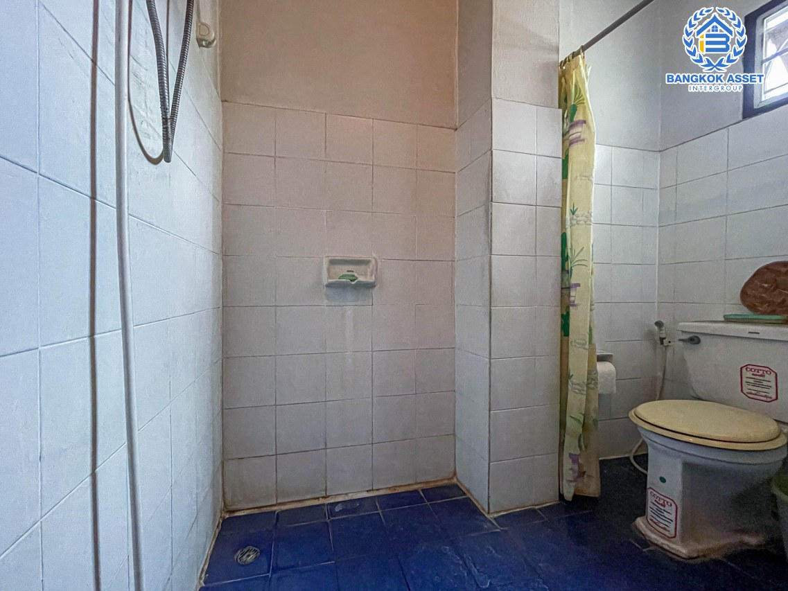 ทาวน์โฮมมือสองกรุงเทพมหานคร โครงการ พิบูลย์ บางซื่อ เนื้อที่เยอะถึง 20 ตร.ว. ฟังก์ชัน 4 ห้องนอน 3 ห้องน้ำ 1 ที่จอดรถ บ้านสวยพร้อมเข้าอยู่ บนทำเลติดถนนพิบูลย์สงคราม เดินทางสะดวก ใกล้รถไฟฟ้าสายสีม่วง "สถานีแยกติวานนท์" และทางด่วน "ศรีรัช"