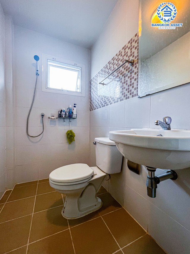 *****ทาวน์เฮ้าส์มือสองนนทบุรี โครงการ ศุภาลัย พรีโม่ วงแหวนปิ่นเกล้า-พระราม5 #หลังมุม เนื้อที่กว้าง 23.4 ตร.ว. ฟังก์ชัน 3 ห้องนอน 2 ห้องน้ำ 2 ที่จอดรถ บ้านสภาพพร้อมอยู่ บนทำเลแห่งการเดินทาง เชื่อมต่อ ถนนกาญจนาภิเษก,  ถนนครอินทร์ ใกล้จุดขึ้นทางด่วน "ศรีรัช" ราคาคุ้ม!