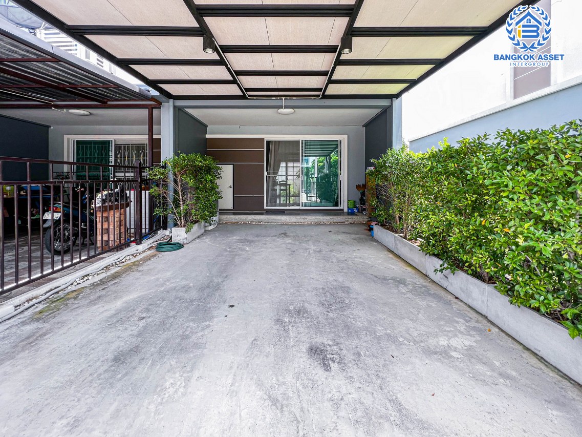 *****ทาวน์เฮ้าส์มือสองนนทบุรี โครงการ ศุภาลัย พรีโม่ วงแหวนปิ่นเกล้า-พระราม5 #หลังมุม เนื้อที่กว้าง 23.4 ตร.ว. ฟังก์ชัน 3 ห้องนอน 2 ห้องน้ำ 2 ที่จอดรถ บ้านสภาพพร้อมอยู่ บนทำเลแห่งการเดินทาง เชื่อมต่อ ถนนกาญจนาภิเษก,  ถนนครอินทร์ ใกล้จุดขึ้นทางด่วน "ศรีรัช" ราคาคุ้ม!