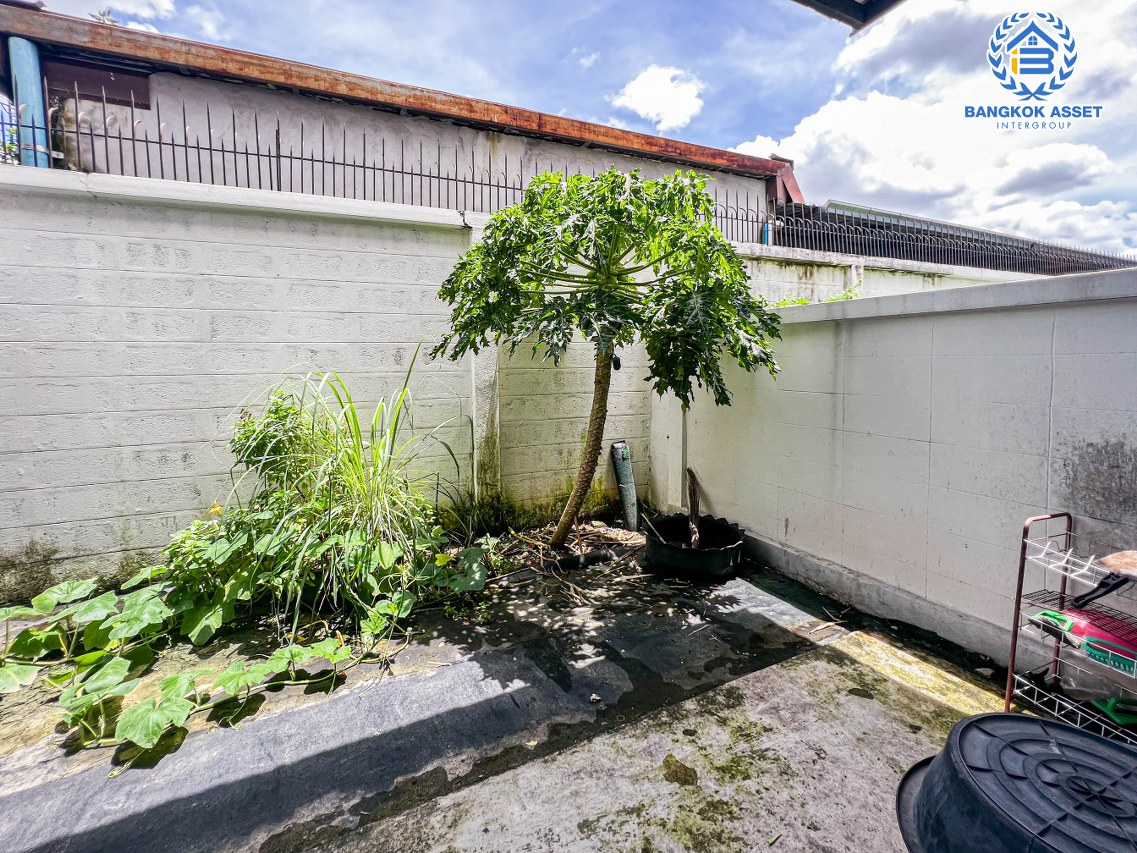 *****ทาวน์เฮ้าส์มือสองนนทบุรี โครงการ ศุภาลัย พรีโม่ วงแหวนปิ่นเกล้า-พระราม5 #หลังมุม เนื้อที่กว้าง 23.4 ตร.ว. ฟังก์ชัน 3 ห้องนอน 2 ห้องน้ำ 2 ที่จอดรถ บ้านสภาพพร้อมอยู่ บนทำเลแห่งการเดินทาง เชื่อมต่อ ถนนกาญจนาภิเษก,  ถนนครอินทร์ ใกล้จุดขึ้นทางด่วน "ศรีรัช" ราคาคุ้ม!