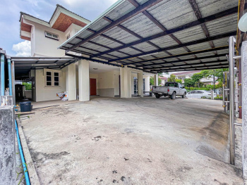 *****บ้านเดี่ยวมือสอง กรุงเทพ หมู่บ้าน บ้านภาณุ ปิ่นเกล้า-ตลิ่งชัน หลังมุม เนื้อที่กว้างขวางถึง 79.50  ตร.ว. ฟังก์ชัน 4 ห้องนอน 4 ห้องน้ำ ที่จอดรถ 2 คัน บ้านหลังใหญ่ ได้พื้นที่ใช้สอยกว้างขวาง ภายในสภาพสวยงาม การเดินทางสะดวกสบาย เชื่อมต่อถนนกาญจนาภิเษก, ถนนพุทธมณฑลสาย2 ใกล้ทางด่วน "ศรีรัช" จองเลยวันนี้!