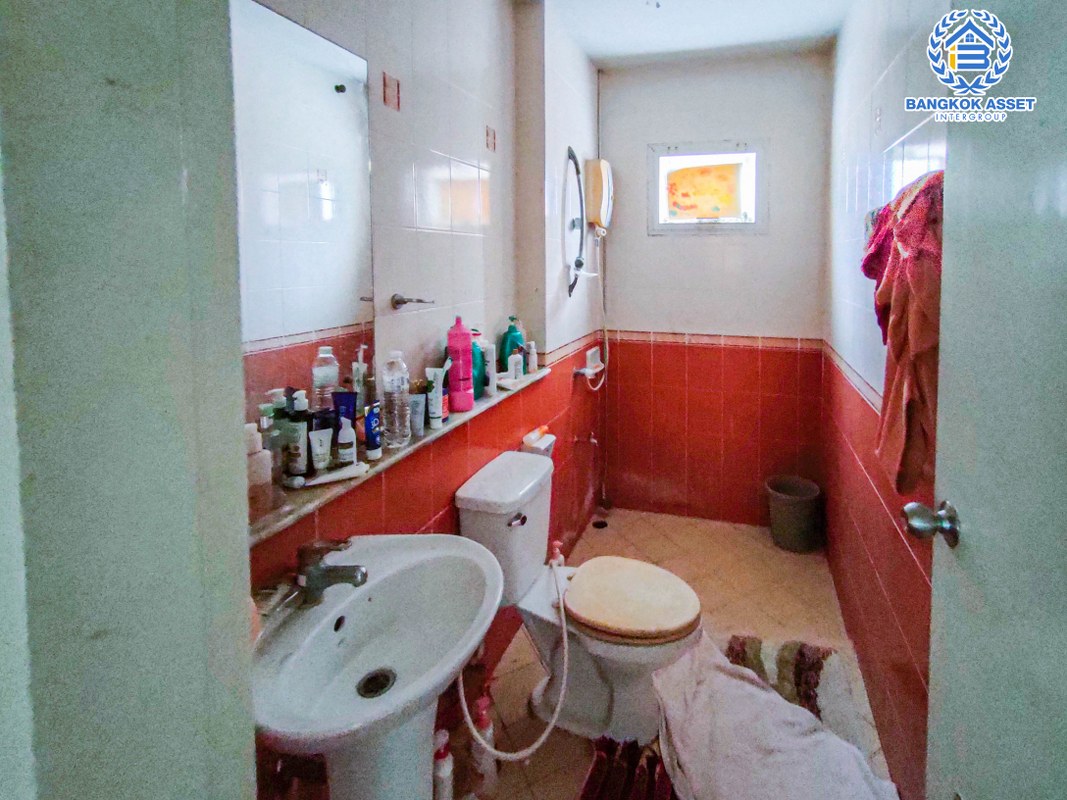 *****บ้านเดี่ยวมือสองนนทบุรี โครงการ เพอร์เฟคเพลส รัตนาธิเบศร์-ไทรม้า เนื้อที่กว้าง 100 ตร.ว สภาพดี พื้นที่ใช้สอยเยอะ พร้อมฟังก์ชัน 3 ห้องนอน 3 ห้องน้ำ 2 ที่จอดรถ พิเศษฟรี! เครื่องปรับอากาศ 5 เครื่อง ทำเลดีใกล้โครงการรถไฟฟ้าสายสีม่วง "สถานีไทรม้า" จองด่วน!