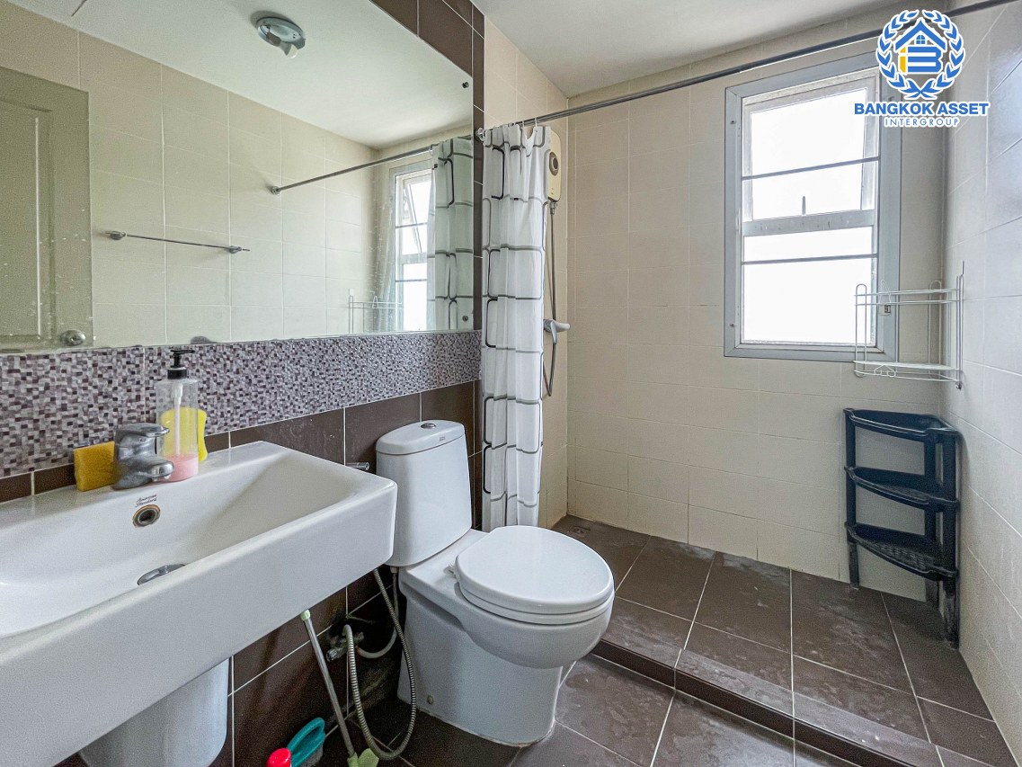 *****ทาวน์โฮมมือสองกรุงเทพมหานคร โครงการ ทาวน์พลัส ประชาอุทิศ เนื้อที่ 18.1 ตร.ว. ฟังก์ชัน 3 ห้องนอน 3 ห้องน้ำ 1 ที่จอดรถ เหมาะอยู่อาศัย หรือทำออฟฟิศ เดินทางสะดวก เพียง 5 นาทีถึงจุดขึ้นทางด่วน "กาญจนาภิเษก" ราคาถูกสุดในโครงการ!