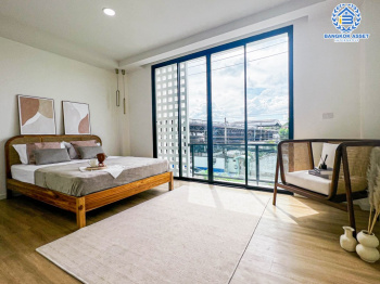 *****ทาวน์เฮ้าส์มือสองกรุงเทพมหานคร กับหมู่บ้าน ซอยแจ้งวัฒนะ6 จากผู้พัฒนาคุณภาพ Prompt เนื้อที่ 33.2 ตร.ว. หลังมุม! ตกแต่งสวยงาม พร้อมเฟอร์นิเจอร์! และฟังก์ชัน 3 ห้องนอน 3 ห้องน้ำ 2 ที่จอดรถ เดินทางสะดวก เชื่อมต่อถนนวิภาวดีรังสิต, ถนนแจ้งวัฒนะ ทำเลทองใกล้สนามบินดอนเมือง