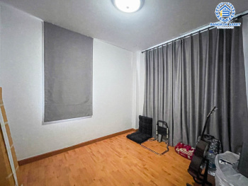 *****บ้านแฝดมือสองนนทบุรี โครงการ ชิชากร กาญจนาภิเษก เนื้อที่กว้างเกือบ 36 ตร.ว. ฟังก์ชัน 3 ห้องนอน 2 ห้องน้ำ 2 ที่จอดรถ บ้านพร้อมอยู่ บนทำเลติดถนนกาญจนาภิเษก เชื่อมต่อ ถนนรัตนาธิเบศร์, ถนนราชพฤกษ์ ใกล้รถไฟฟ้าสายสีม่วง "สถานีตลาดบางใหญ่" และทางด่วน