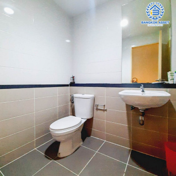 *****ทาวน์เฮ้าส์มือสอง โครงการ บ้านกลางเมือง สุขุมวิท77 เนื้อที่ 20 ตร.ว. ฟังก์ชัน 3 ห้องนอน 3 ห้องน้ำ 2 ที่จอดรถ เรียบหรูสไตล์ Minimal มีความเป็นส่วนตัว ทำเลดี เชื่อมต่อถนนรามคำแหง, ถนนสุขุมวิท77, ถนนพัฒนาการ ใกล้รถไฟฟ้าสายสีเขียว "สถานีอ่อนนุช" และจุดขึ้นทางด่วน "รามอินทรา-อาจณรงค์"