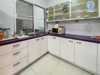 *****ทาวน์เฮ้าส์มือสองกรุงเทพมหานคร โครงการ เดอะคอนเนค เกษตร-นวมินทร์ เนื้อที่ 22.3 ตร.ว โดดเด่น สไตล์โมเดิร์น กับฟังก์ชัน 3 ห้องนอน 2 ห้องน้ำ 3 ที่จอดรถ ฟรี! 2 เครื่องปรับอากาศ, ปั้มน้ำ, แทงค์น้ำ พร้อมเฟอร์นิเจอร์ ทำเลเดินทางสะดวก เชื่อมต่อถนนประเสริฐมนูกิจ, ถนนนวมินทร์ ใกล้ทางด่วน "ฉลองรัช"