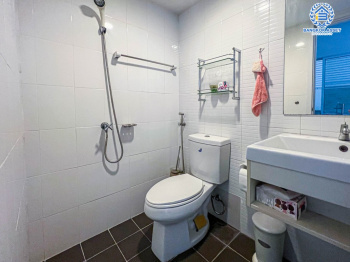 *****ทาวน์เฮ้าส์มือสองกรุงเทพมหานคร โครงการ เดอะคอนเนค เกษตร-นวมินทร์ เนื้อที่ 22.3 ตร.ว โดดเด่น สไตล์โมเดิร์น กับฟังก์ชัน 3 ห้องนอน 2 ห้องน้ำ 3 ที่จอดรถ ฟรี! 2 เครื่องปรับอากาศ, ปั้มน้ำ, แทงค์น้ำ พร้อมเฟอร์นิเจอร์ ทำเลเดินทางสะดวก เชื่อมต่อถนนประเสริฐมนูกิจ, ถนนนวมินทร์ ใกล้ทางด่วน "ฉลองรัช"