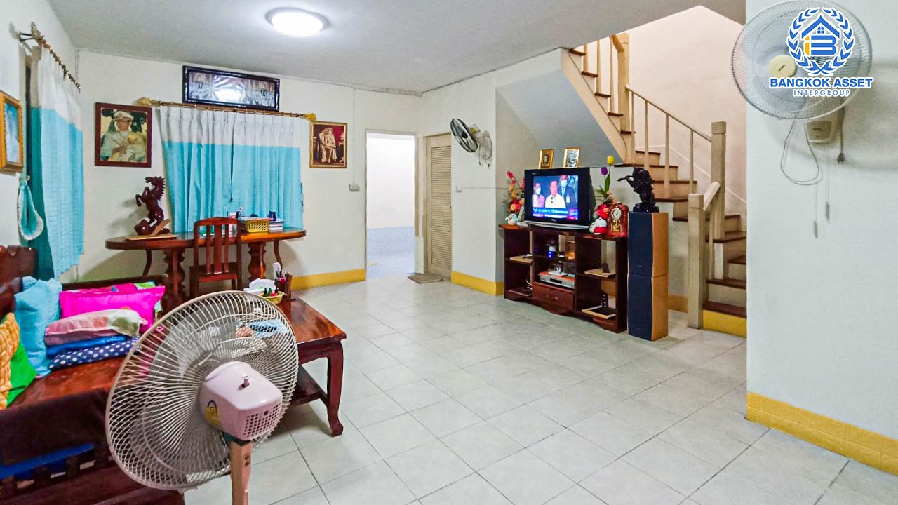 *****บ้านแฝดมือสองนนทบุรี โครงการ พฤกษา33 กาญจนาภิเษก เนื้อที่กว้าง 35 ตร.ว. ฟังก์ชัน 3 ห้องนอน 2 ห้องน้ำ 2 ที่จอดรถ แถมฟรี! เครื่องใช้ไฟฟ้า และเฟอร์นิเจอร์พร้อมเข้าอยู่ บนทำเลดี ใกล้เซ็นทรัลเวสต์เกต และรถไฟฟ้าสายสีม่วง "สถานีคลองบางไผ่" จองเลย!