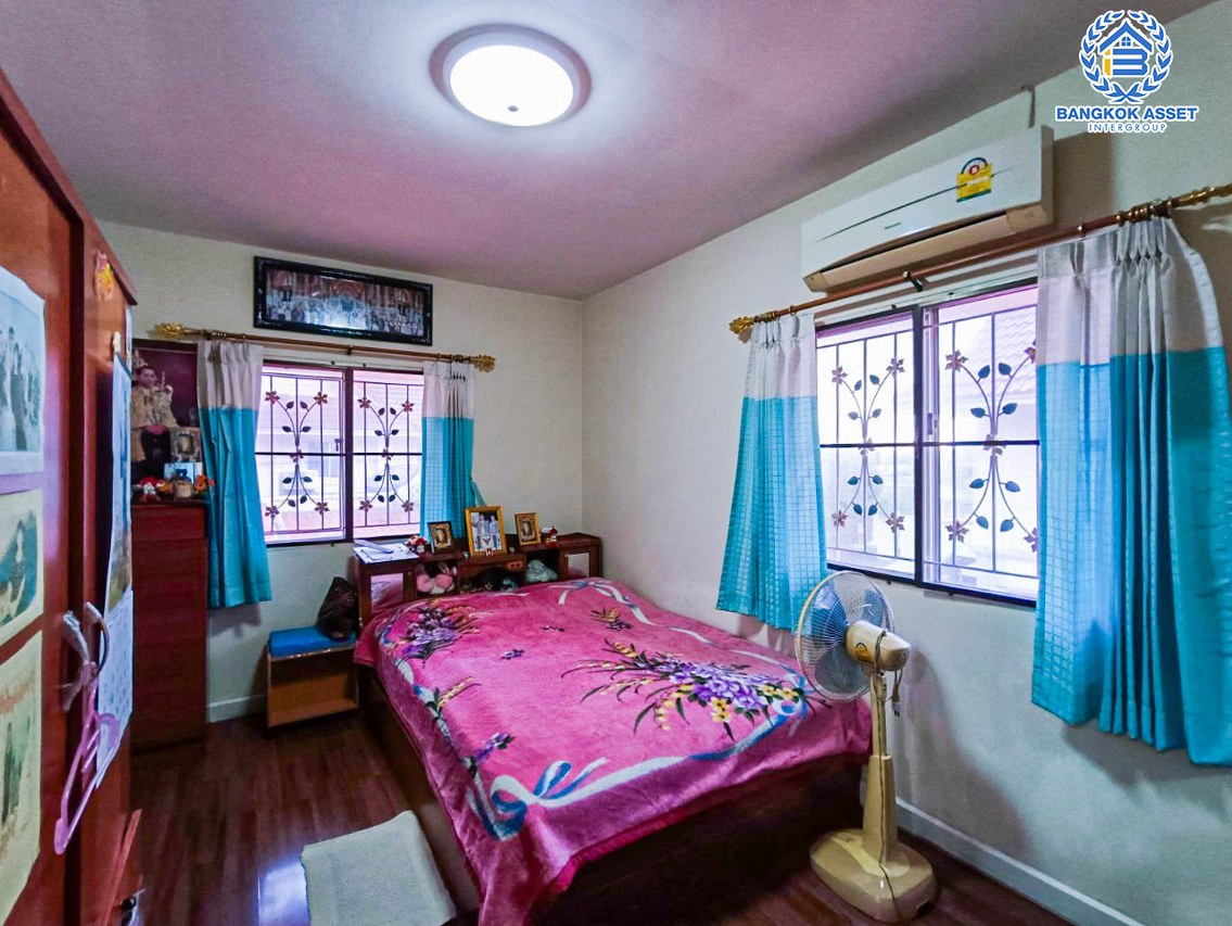 *****บ้านแฝดมือสองนนทบุรี โครงการ พฤกษา33 กาญจนาภิเษก เนื้อที่กว้าง 35 ตร.ว. ฟังก์ชัน 3 ห้องนอน 2 ห้องน้ำ 2 ที่จอดรถ แถมฟรี! เครื่องใช้ไฟฟ้า และเฟอร์นิเจอร์พร้อมเข้าอยู่ บนทำเลดี ใกล้เซ็นทรัลเวสต์เกต และรถไฟฟ้าสายสีม่วง "สถานีคลองบางไผ่" จองเลย!