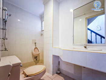 *****บ้านเดี่ยวมือสองกรุงเทพมหานคร โครงการ สัมมากร รามคำแหง110 เนื้อที่กว้างขวางถึง 75 ตร.ว. ฟังก์ชัน 3 ห้องนอน 4 ห้องน้ำ 2 ที่จอดรถ แถมฟรี! 1 เครื่องปรับอากาศ บนทำเลเยี่ยม ใกล้รถไฟฟ้าสายสีส้ม (ในอนาคต) "สถานีสัมมากร" และทางด่วน "มอเตอร์เวย์-สุวรรณภูมิ"