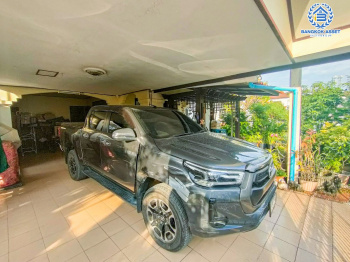 *****บ้านเดี่ยวมือสองนนทบุรี หมู่บ้านประชาชื่น สามัคคี เนื้อที่ 64 ตร.ว สภาพดี หลังใหญ่ พร้อมฟังก์ชัน 4 ห้องนอน 3 ห้องน้ำ 2 ที่จอดรถ ทำเลทอง ความสะดวกอยู่ทั่วรอบบ้าน เข้า-ออกได้หลายช่องทาง ถนนสามัคคี, ถนนประชาชื่น, ถนนแจ้งวัฒนะ-ปากเกร็ด ใกล้ห้างสรรพสินค้า "เซ็นทรัลเวสเกต" และทางพิเศษ "ศรีรัช"