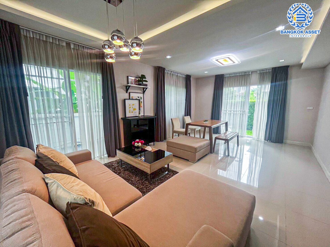 บ้านแฝดมือสอง นนทบุรี โครงการ เพอร์เฟคพาร์ค ราชพฤกษ์ แบรนด์ Perfect Property เนื้อกว่าที่ 39.6 ตร.ว. ฟังก์ชัน 3 ห้องนอน 3 ห้องน้ำ 2 ที่จอดรถ ภายในสวย บนทำเลเมือง เชื่อมต่อถนนรัตนาธิเบศร์, ถนนราชพฤกษ์, ถนนนครอินทร์ ใกล้รถไฟฟ้าสายสีม่วง "สถานีบางรักน้อยท่าอิฐ" และทางด่วน "ศรีรัช"