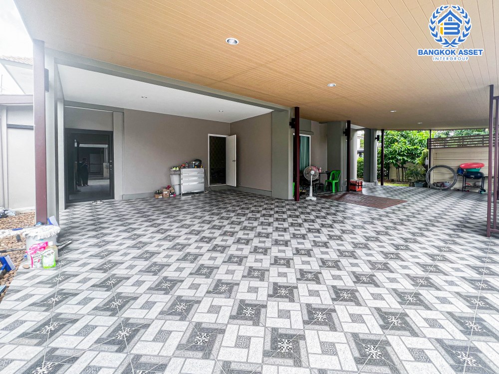 *****บ้านเดี่ยวมือสอง นนทบุรี  โครงการ เดอะแพลนท์ ปิ่นเกล้า-กาญจนาภิเษก หลังมุม เนื้อที่ 63.10 ตร.ว ฟังก์ชัน 3 ห้องนอน 3 ห้องน้ำ 2 ที่จอดรถ ภายในสภาพดี ตกแต่งต่อเติมให้ครบ พร้อมเข้าอยู่ ฟรี! เครื่องปรับอากาศ ทำเลดีใกล้รถไฟฟ้าสีม่วง "สถานีตลาดบางใหญ่" และทางด่วน "ศรีรัช"