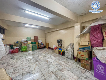 *****อาคารพาณิชย์ 3 ชั้นมือสอง ติดถนนกาญจนาภิเษก เนื้อที่ 178.80 ตร.ว. ได้พื้นที่กว้างกว่า 6 คูหา ทำเลดีตั้งอยู่บนย่านชุมชน เหมาะสำหรับการลงทุนทำธุรกิจ เชื่อมต่อถนนแก้วอินทร์, ถนนรัตนาธิเบศร์ ใกล้โครงการรถไฟฟ้าสายสีม่วง "สถานีตลาดบางใหญ่" และจุดขึ้นทางด่วน "กาญจนาภิเษก "