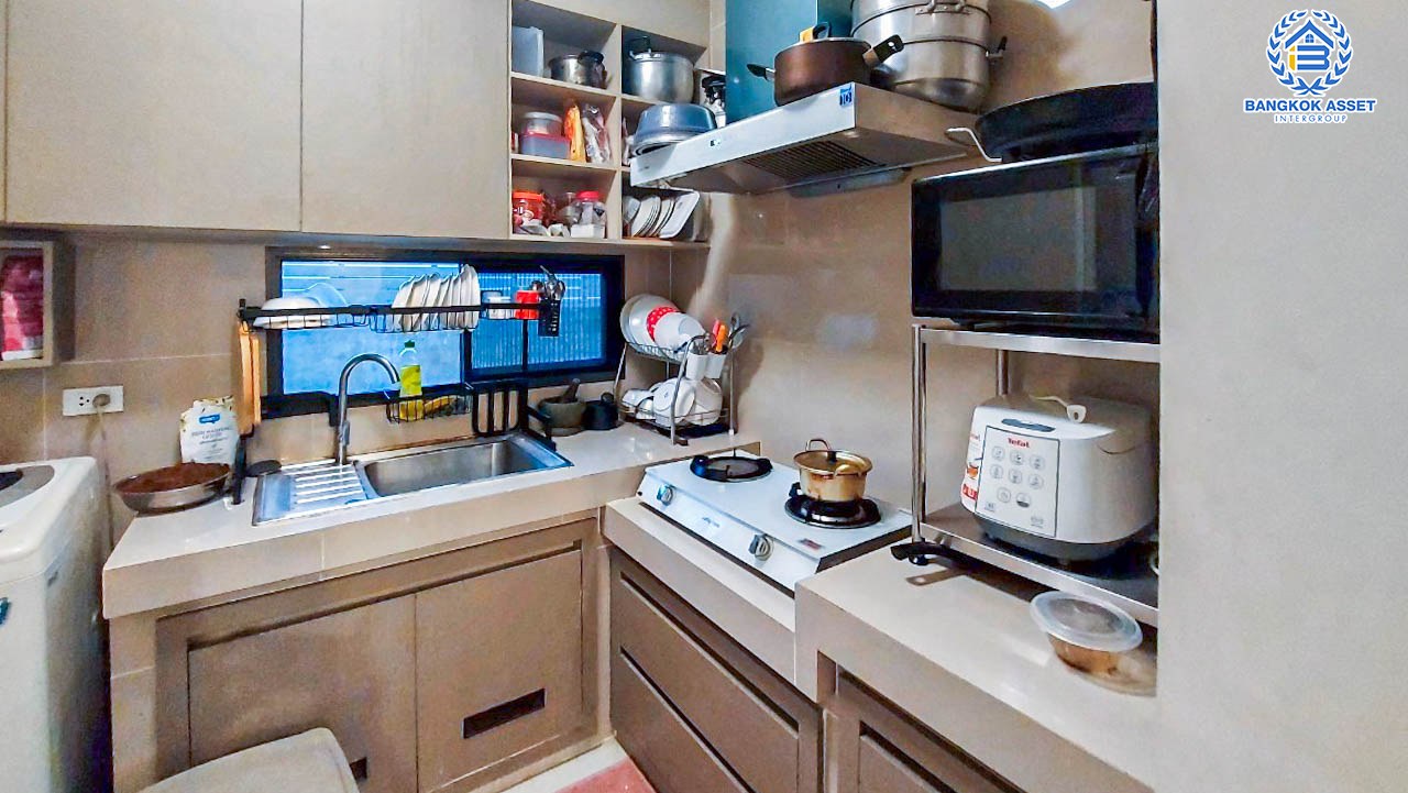 *****บ้านเดี่ยวมือสอง หลังใหญ่ จากแบรนด์ Sansiri โครงการ บุราสิริ ราชพฤกษ์-345 เนื้อที่กว่า 97.10 ตร.ว. ฟังก์ชัน 3 ห้องนอน 3 ห้องน้ำ 2 ที่จอดรถ สภาพสวยเหมือนใหม่ ต่อเติมครบครัน ทำเลดี เชื่อมต่อทั้งถนนสะพานนนทบุรี-บางบัวทอง, ถนนกาญจนาภิเษก, ถนนราชพฤกษ์ ใกล้เซ็นทรัลเวสต์เกต และอีเกียบางใหญ่ จองเลย!