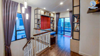 *****บ้านเดี่ยวมือสอง หลังใหญ่ จากแบรนด์ Sansiri โครงการ บุราสิริ ราชพฤกษ์-345 เนื้อที่กว่า 97.10 ตร.ว. ฟังก์ชัน 3 ห้องนอน 3 ห้องน้ำ 2 ที่จอดรถ สภาพสวยเหมือนใหม่ ต่อเติมครบครัน ทำเลดี เชื่อมต่อทั้งถนนสะพานนนทบุรี-บางบัวทอง, ถนนกาญจนาภิเษก, ถนนราชพฤกษ์ ใกล้เซ็นทรัลเวสต์เกต และอีเกียบางใหญ่ จองเลย!