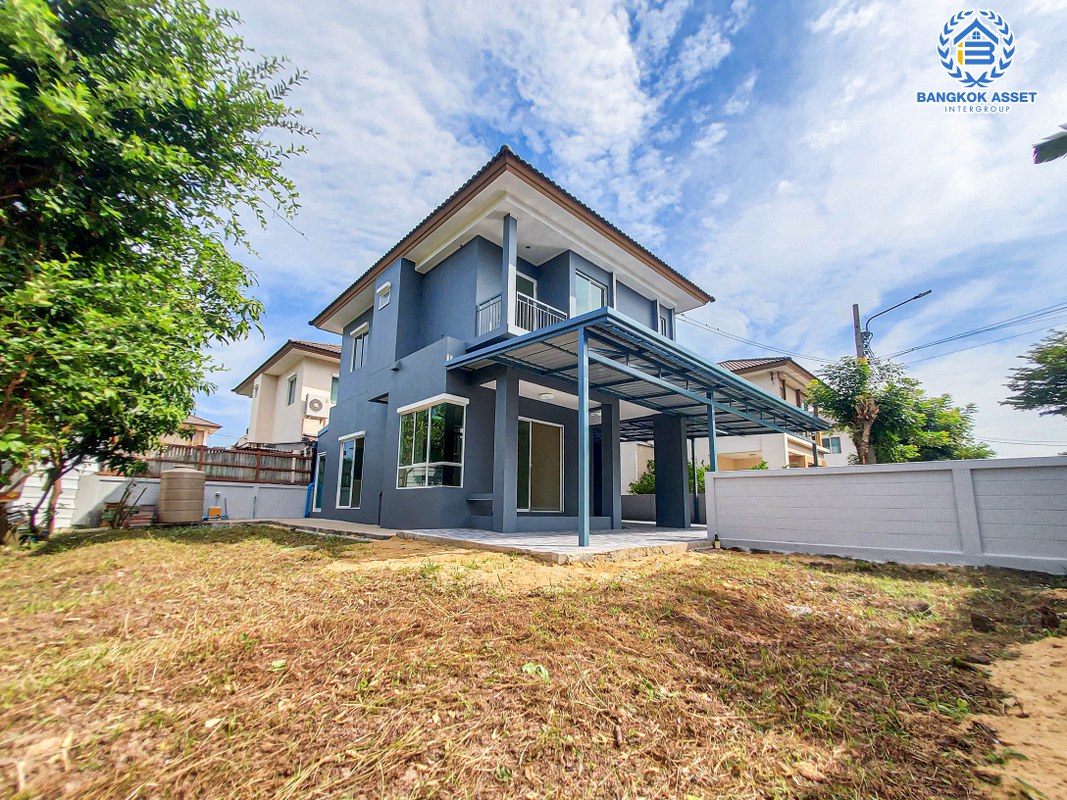 *****บ้านเดี่ยวมือสอง หลังมุม โครงการ ธนาวิลเลจ1 พระราม5-บางใหญ่ เนื้อที่ 69.9 ตร.ว สภาพดี สไตล์โมเดิร์น แต่งเติมครัวให้เรียบร้อย ฟังก์ชัน 4 ห้องนอน 2 ห้องน้ำ 2 ที่จอดรถ แถมฟรี! ปั๊มน้ำและแทงค์น้ำ ทำเลเดินทางสะดวก เชื่อมต่อถนนแก้วอินท์, ถนนกาญจนาภิเษก, ใกล้โครงการรถไฟฟ้าสายสีม่วง "สถานีตลาดบางใหญ่"