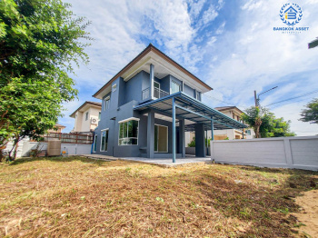 *****บ้านเดี่ยวมือสอง หลังมุม โครงการ ธนาวิลเลจ1 พระราม5-บางใหญ่ เนื้อที่ 69.9 ตร.ว สภาพดี สไตล์โมเดิร์น แต่งเติมครัวให้เรียบร้อย ฟังก์ชัน 4 ห้องนอน 2 ห้องน้ำ 2 ที่จอดรถ แถมฟรี! ปั๊มน้ำและแทงค์น้ำ ทำเลเดินทางสะดวก เชื่อมต่อถนนแก้วอินท์, ถนนกาญจนาภิเษก, ใกล้โครงการรถไฟฟ้าสายสีม่วง "สถานีตลาดบางใหญ่"