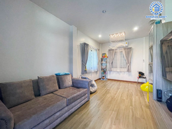 *****บ้านเดี่ยวมือสองกรุงเทพฯ โครงการ เดอะริคโค้ เรสซิเดนซ์ วงแหวนฯ-หทัยราษฎร์ เนื้อที่กว้างขวางถึง 53.4 ตร.ว. ฟังก์ชัน 3 ห้องนอน 2 ห้องน้ำ 2 ที่จอดรถ บ้านสวย ตกแต่งเสร็จเรียบร้อย บนทำเลเชื่อมต่อ ถนนรามอินทรา, ถนนคู้บอน, ถนนหทัยราษฎร์ ใกล้จุดขึ้นทางด่วน "รามอินทรา-อาจณรงค์"