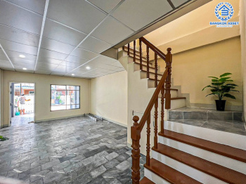 *****ทาวน์เฮ้าส์มือสองกรุงเทพมหานคร โครงการ เค.ซี รามอินทรา3 เนื้อที่ 16 ตร.ว สภาพดีเหมือนใหม่ พร้อมขาย พร้อมฟังก์ชัน 2 ห้องนอน 2 ห้องน้ำ 1 ที่จอดรถ ทำเลเดินทางสะดวก เชื่อมต่อถนนหทัยราษฎร์, ถนนไทยรามัญ, ถนนพระยาสุเรนทร์ ใกล้สถานที่ท่องเที่ยว "ซาฟารีเวิลด์" และใกล้ห้างสรรพสินค้า "แฟชั่นไอส์แลนด์"