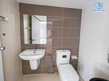 *****ทาวน์เฮ้าส์มือสองกรุงเทพมหานคร โครงการ เดอะคอนเนค31 ดอนเมือง-เทิดราชัน เนื้อที่ 18.2 ตร.ว. ฟังก์ชัน 3 ห้องนอน 2 ห้องน้ำ 1 ที่จอดรถ แถมฟรี! 1 เครื่องปรับอากาศ 1 เครื่องทำน้ำอุ่น บนทำเลใกล้สนามบินดอนเมือง, รถไฟฟ้าสายสีแดง "สถานีดอนเมือง" และทางด่วน "อุตรภิมุข"