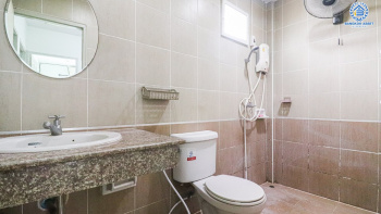 *****ทาวน์เฮ้าส์มือสองนนทบุรี หมู่บ้าน บัวทองธานีพาร์ควิลล์12 บางกรวย-ไทรน้อย เนื้อที่เกือบ 19 ตร.ว. ฟังก์ชัน 3 ห้องนอน 2 ห้องน้ำ 1 ที่จอดรถ บ้านสวยพร้อมอยู่ ต่อเติมโรงรถ และครัวหลังบ้าน บนทำเลดี เพียง 10 นาทีก็ถึงเซ็นทรัลเวสต์เกต และรถไฟฟ้าสายสีม่วง "สถานีคลองบางไผ่"