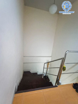 *****ทาวน์เฮ้าส์ 3 ชั้นมือสอง สิรีนพาร์ค2 วงศ์สว่าง เนื้อที่กว้าง 18.80 ตร.ว. ฟังก์ชัน 5 ห้องนอน 5 ห้องน้ำ ภายในสภาพดี ฟรี! แอร์ ตั้งบนทำเลชุมชน เดินทางสะดวกสบาย เชื่อมต่อถนนวงศ์สว่าง, ถนนวงศ์สว่าง, ถนนพิบูลสงคราม, ถนนกรุงเทพ-นนทบุรี ใกล้รถไฟฟ้าสายสีม่วง "สถานีวงศ์สว่าง" และทางด่วน "ศรีรัช" จองเลย!