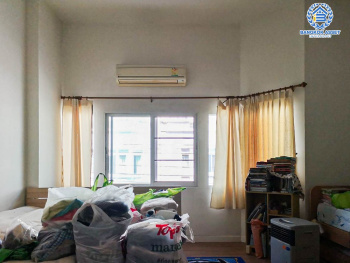 *****ทาวน์เฮ้าส์มือสอง 4 ชั้น โครงการ ยูโรเปี้ยน ทาวน์ ลาดกระบัง เนื้อที่ 21.80 ตร.ว. ฟังก์ชัน 3 ห้องนอน 4 ห้องน้ำ บรรยากาศร่มรื่น มีความเป็นส่วนตัว แถมฟรี! เครื่องปรับอากาศ, เครื่องทำน้ำอุ่น ทำเลใกล้สนามบินสุวรรณภูมิ เชื่อมต่อถนนสุขาภิบาล2, ถนนสุขุมวิท77(อ่อนนุช) ใกล้ Airport Link และจุดขึ้นมอเตอร์เวย์