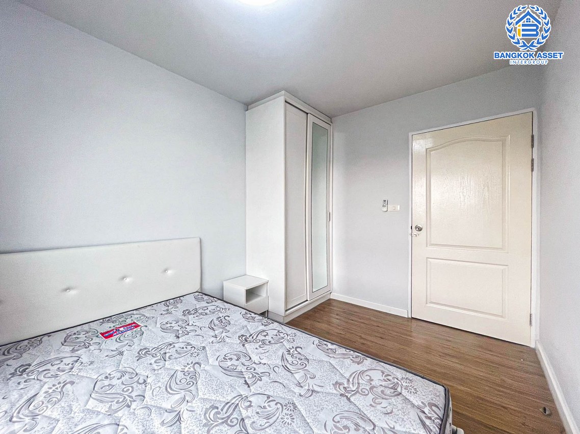 *****คอนโดมิเนียมมือสองกรุงเทพฯ โครงการ ไอคอนโด เพชรเกษม39 เนื้อที่ 24.18 ตร.ม. ฟังก์ชัน 1 ห้องนอน 1 ห้องน้ำ 1 ที่จอดรถ แถมฟรี! 1 เครื่องปรับอากาศ, 1 เครื่องทำน้ำอุ่น บนทำเลเยี่ยม เพียง 5 นาทีก็ถึงรถไฟฟ้าสายสีน้ำเงิน "สถานีภาษีเจริญ" ใกล้ทางด่วน "วงแหวนตะวันตก"