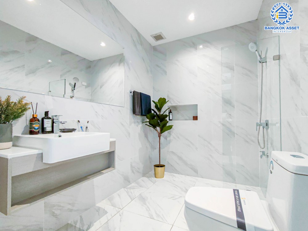 *****ทาวน์โฮม 3.5 ชั้นมือหนึ่ง โครงการ อัยย์ ราชพฤกษ์ หลังมุม เนื้อที่กว้างเกือบ 35 ตร.ว. ฟังก์ชัน 4 ห้องนอน 4 ห้องน้ำ 2 ที่จอดรถ เป็นบ้านตัวอย่าง พร้อมตกแต่ง เชื่อมต่อถนนกาญจนาภิเษก, ถนนนครอินทร์, ถนนปลายบาง ใกล้รถไฟฟ้าสายสีม่วง "สถานีตลาดบางใหญ่" และจุดขึ้นทางด่วน "ศรีรัช"