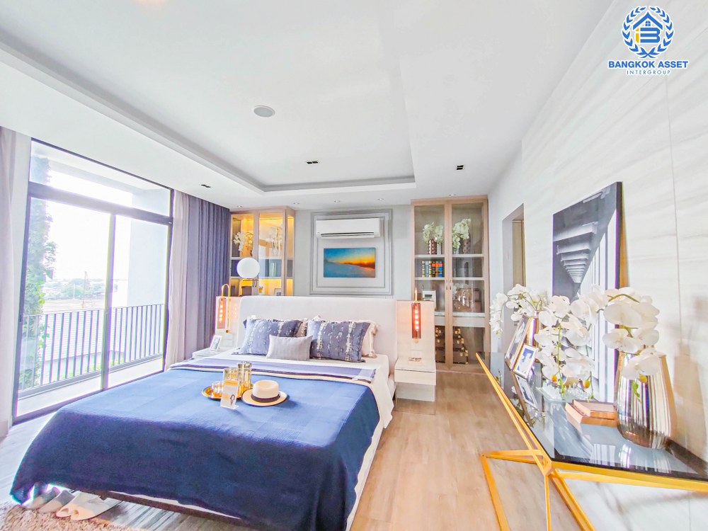 *****ทาวน์โฮม 3.5 ชั้นมือหนึ่ง โครงการ อัยย์ ราชพฤกษ์ หลังมุม เนื้อที่กว้างเกือบ 35 ตร.ว. ฟังก์ชัน 4 ห้องนอน 4 ห้องน้ำ 2 ที่จอดรถ เป็นบ้านตัวอย่าง พร้อมตกแต่ง เชื่อมต่อถนนกาญจนาภิเษก, ถนนนครอินทร์, ถนนปลายบาง ใกล้รถไฟฟ้าสายสีม่วง "สถานีตลาดบางใหญ่" และจุดขึ้นทางด่วน "ศรีรัช"