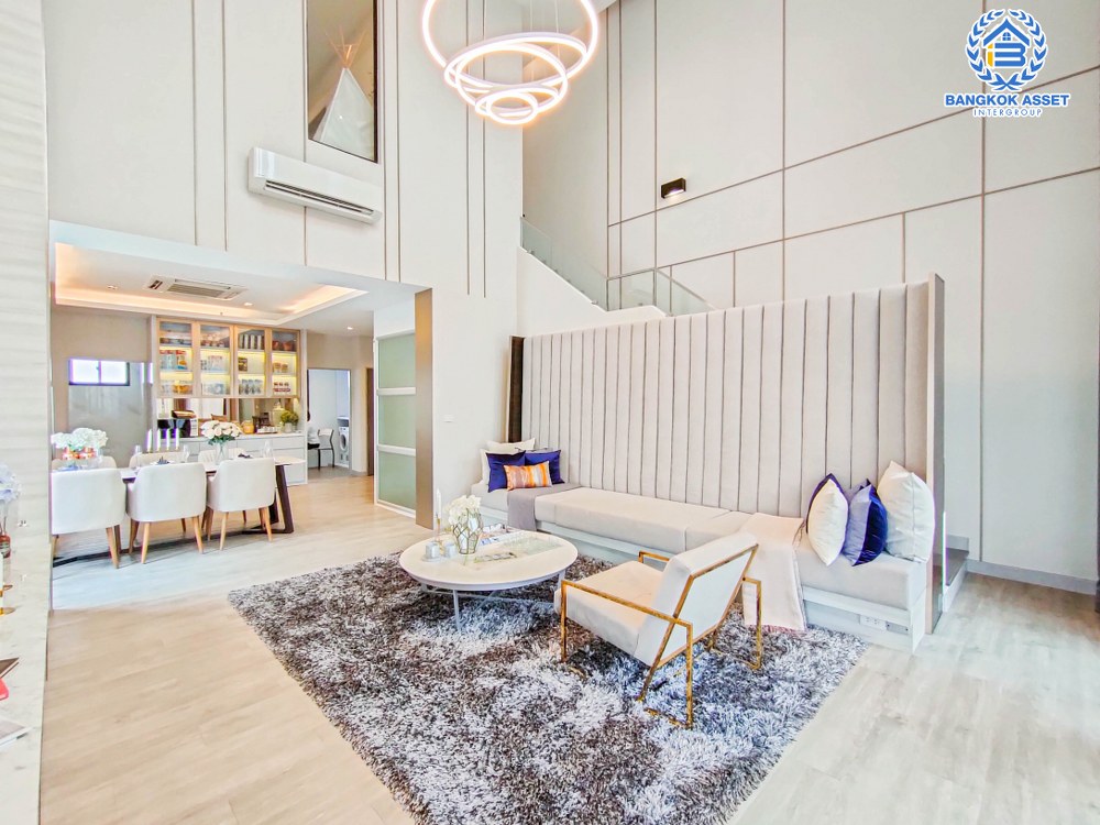 *****ทาวน์โฮม 3.5 ชั้นมือหนึ่ง โครงการ อัยย์ ราชพฤกษ์ หลังมุม เนื้อที่กว้างเกือบ 35 ตร.ว. ฟังก์ชัน 4 ห้องนอน 4 ห้องน้ำ 2 ที่จอดรถ เป็นบ้านตัวอย่าง พร้อมตกแต่ง เชื่อมต่อถนนกาญจนาภิเษก, ถนนนครอินทร์, ถนนปลายบาง ใกล้รถไฟฟ้าสายสีม่วง "สถานีตลาดบางใหญ่" และจุดขึ้นทางด่วน "ศรีรัช"