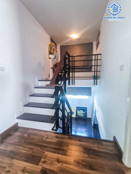 *****บ้านเดี่ยวมือสอง โครงการ คุณาลัยซิมโฟนี บ้านกล้วย-ไทรน้อย เนื้อที่กว้าง 67.50 ตร.ว. ฟังก์ชัน 3 ห้องนอน 3 ห้องน้ำ 2 ที่จอดรถ บ้านมีค่อนข้างความเป็นส่วนตัว แถมฟรี! เครื่องปรับอากาศ บนทำเลดี เชื่อมต่อถนนบ้านกล้วย-ไทรน้อย, ถนนกาญจนาภิเษก ใกล้จุดขึ้นทางด่วน "บางใหญ่-กาญจนบุรี (ในอนาคต)"