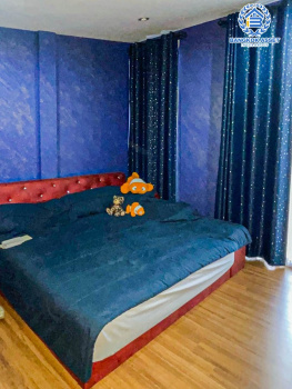 *****ทาวน์เฮ้าส์ 3 ชั้นมือสอง โครงการ เฮ้าส์35 แจ้งวัฒนะ เนื้อที่กว้าง 19.50 ตร.ว. ฟังก์ชัน 4 ห้องนอน 3 ห้องน้ำ แต่งสวยทั้งหลัง แถมฟรี! เครื่องปรับอากาศ การเดินทางสะดวกสบาย เชื่อมต่อถนนสามัคคี, ถนนติวานนท์, ถนนเลียบคลองปะปา ใกล้รถไฟฟ้าสายสีชมพู "สถานีแจ้งวัฒนะ14" และจุดขึ้นทางด่วน "แจ้งวัฒนะ"