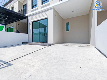 *****ทาวน์เฮ้าส์มือสองสมุทรปราการ หมู่บ้าน บ้านพฤกษา ประชาอุทิศ2 เนื้อที่ 18.5 ตร.ว. ฟังก์ชันจัดเต็ม 4 ห้องนอน 2 ห้องน้ำ 1 ที่จอดรถ แถมฟรี! 1 เครื่องปรับอากาศ บนทำเลแห่งการเดินทาง เชื่อมต่อถนนกาญจนาภิเษก, ถนนประชาอุทิศ-วัดคู่สร้าง ใกล้จุดขึ้นทางด่วน "เฉลิมมหานคร"