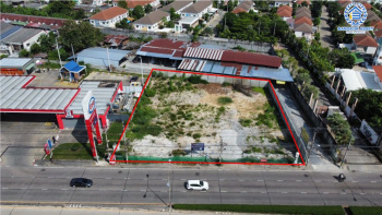 *****ที่ดินเปล่านนทบุรี ติดถนนพิบูลสงคราม เนื้อที่ขนาด 1 ไร่ 81.8 ตารางวา หน้ากว้างถึง 45 เมตร เหมาะสร้างเป็นที่อยู่อาศัย หรือจะลงทุนก็ถือว่าคุ้มค่า บนทำเลที่เชื่อมต่อทุกการเดินทาง ใกล้รถไฟฟ้าสายสีม่วง "สถานีแยกติวานนท์" และจุดขึ้นทางด่วน "ศรีรัช" จองด่วน!