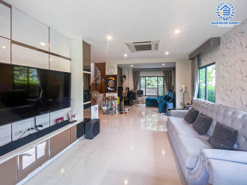 *****บ้านเดี่ยวมือสองนนทบุรี โครงการ ภัสสร แจ้งวัฒนะ-ชัยพฤกษ์ หลังมุม เนื้อที่กว้างขวางเกือบ 67 ตร.ว. ฟังก์ชัน 4 ห้องนอน 5 ห้องน้ำ 2 ที่จอดรถ มีห้องอเนกประสงค์ด้านล่าง กั้นเป็นห้องนอนได้, ห้องแม่บ้าน และห้องน้ำแม่บ้าน บนทำเลดี ใกล้รถไฟฟ้าสายสีชมพู "สถานีปากเกร็ด" และทางด่วน "แจ้งวัฒนะ"