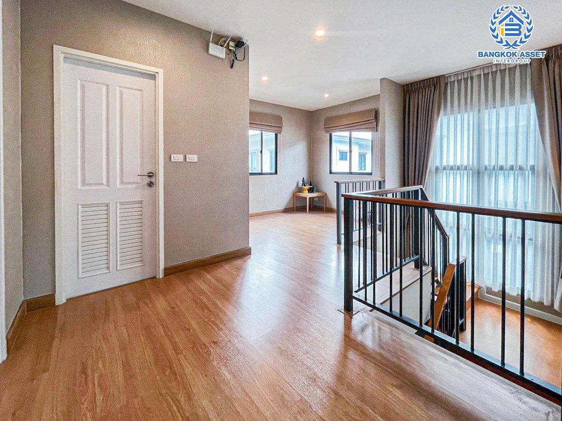 *****บ้านเดี่ยวมือสองนนทบุรี โครงการ ภัสสร แจ้งวัฒนะ-ชัยพฤกษ์ เนื้อที่กว้าง 54 ตร.ว. ฟังก์ชัน 3 ห้องนอน 3 ห้องน้ำ 2 ที่จอดรถ บ้านสภาพเหมือนใหม่ บนทำเลแห่งการเดินทาง ใกล้รถไฟฟ้าสายในอนาคตสีชมพู "สถานีปากเกร็ด" และทางด่วน "แจ้งวัฒนะ"