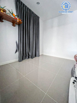 *****บ้านแฝดมือสอง โครงการ อีโค เฮ้าส์ วงแหวน-ลำลูกกา เนื้อที่กว่า 35.30 ตร.ว. ฟังก์ชัน 2 ห้องนอน 2 ห้องน้ำ 2 ที่จอดรถ ภายในตกแต่งสวยสภาพดี ฟรี! เครื่องปรับอากาศ โครงการตั้งบนทำเลดี เชื่อมต่อถนนลำลูกกา ใกล้รถไฟฟ้าสายสีเขียว(ส่วนต่อขยาย คูคต-ลำลูกกา) และจุดขึ้นทางด่วน "รามอินทรา-อาจณรงค์"