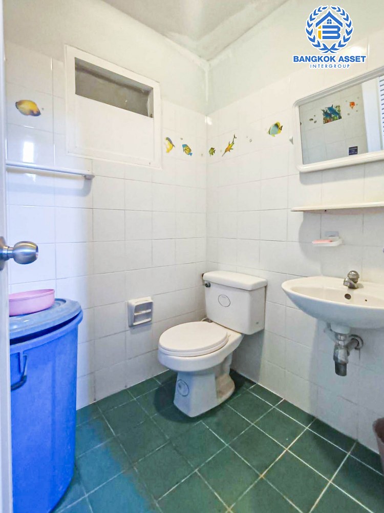 *****บ้านเดี่ยวมือสอง โครงการ พฤกษาวิลเลจ2 รังสิต-นครนายก เนื้อที่กว้าง 54.80 ตร.ว. ฟังก์ชัน 3 ห้องนอน 3 ห้องน้ำ 1 ที่จอดรถ บ้านพื้นที่กว้างขวาง สภาพสวยพร้อมเข้าอยู่ ของแถมเพียบ! โครงการตั้งบนทำเลเดินทางสะดวก เชื่อมต่อถนนรังสิต-นครนายก, ถนนกาญจนาภิเษก, ถนนเลียบคลองหกวา จองเลย!