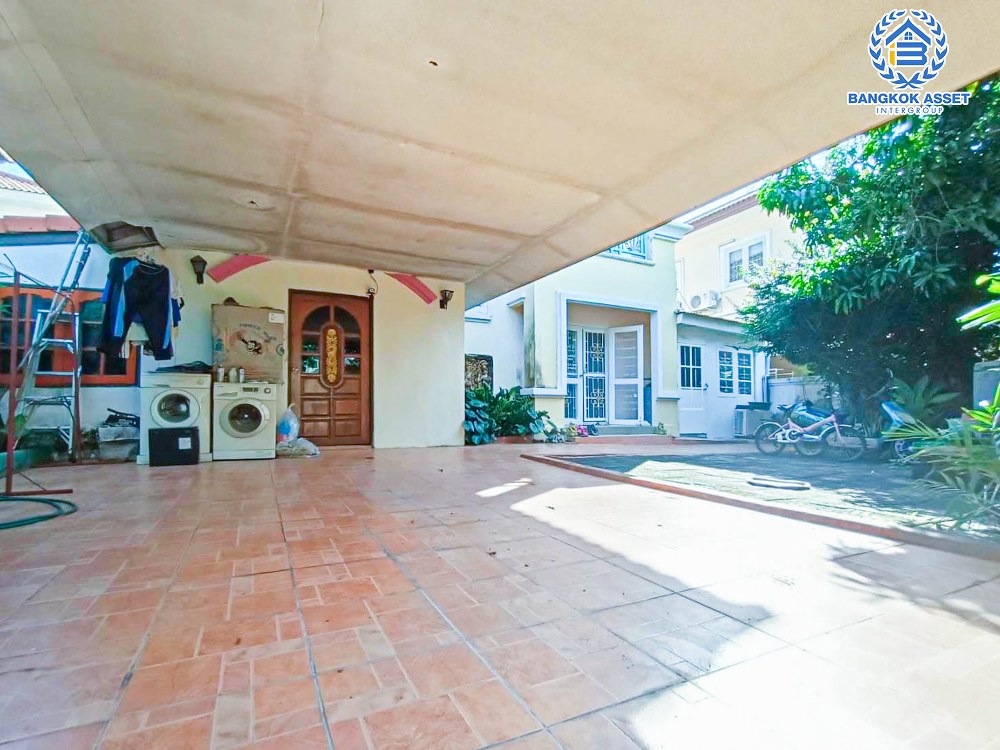 *****บ้านเดี่ยวมือสอง โครงการ พฤกษาวิลเลจ2 รังสิต-นครนายก เนื้อที่กว้าง 54.80 ตร.ว. ฟังก์ชัน 3 ห้องนอน 3 ห้องน้ำ 1 ที่จอดรถ บ้านพื้นที่กว้างขวาง สภาพสวยพร้อมเข้าอยู่ ของแถมเพียบ! โครงการตั้งบนทำเลเดินทางสะดวก เชื่อมต่อถนนรังสิต-นครนายก, ถนนกาญจนาภิเษก, ถนนเลียบคลองหกวา จองเลย!